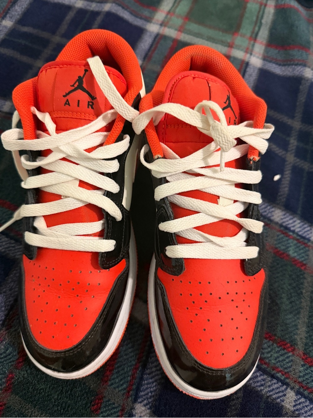 Jordan Kids Orange and Black Low-Top Sneakers with White Laces